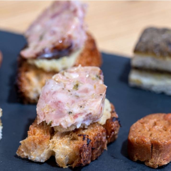 Carte - Bistrot Le Petit Jules - Le Julipinois - restaurant SAINT-JULIEN-DU-PINET - meilleur restaurant SAINT-JULIEN-DU-PINET